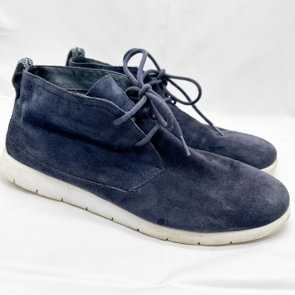 UGG Water Resistant Men's Freamon Blue Suede Boot Chukka Size 11.5